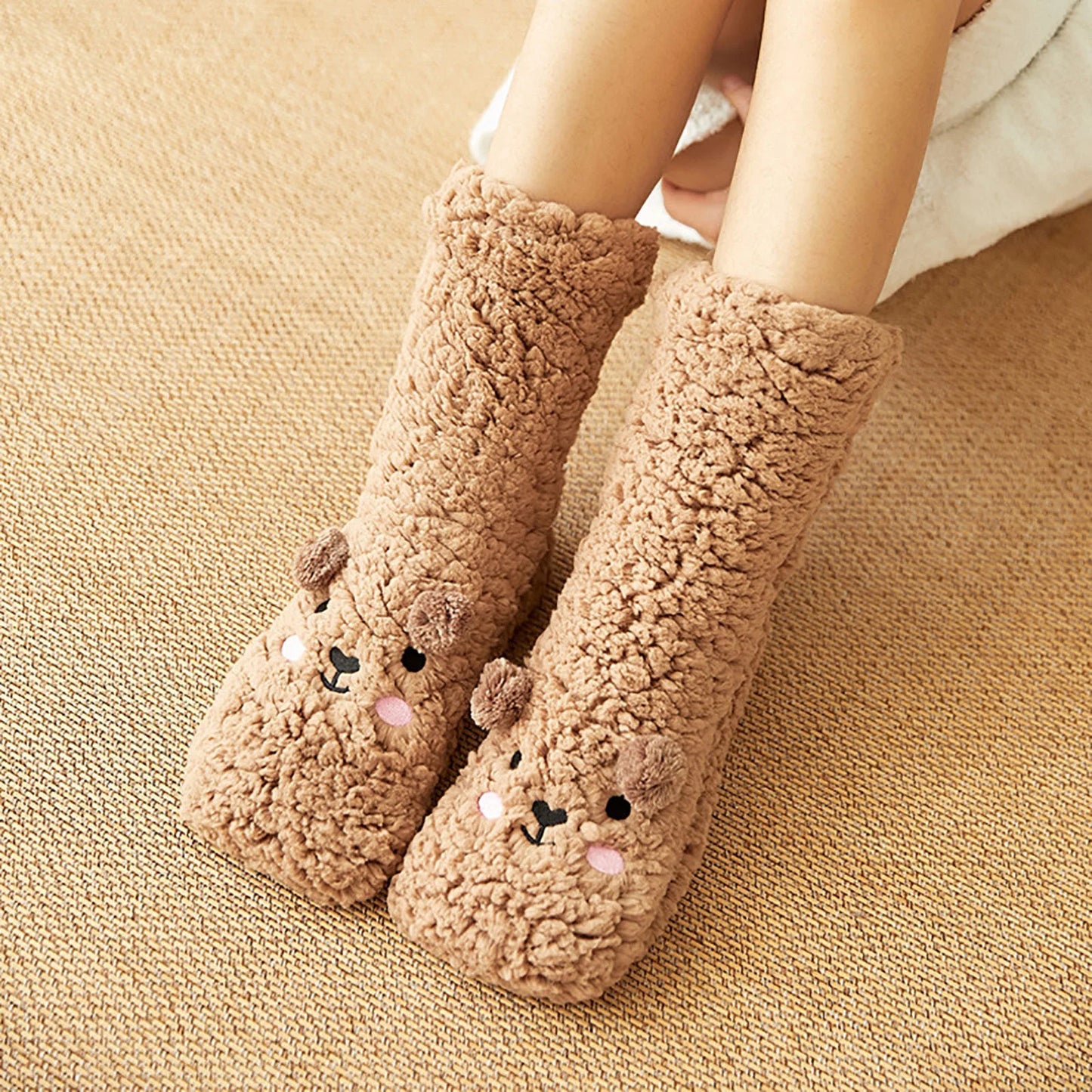 BearWool™ Fluffy Teddy Slipper Socks – Unmatched Warmth & Adorable Comfort!